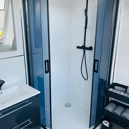Apartment4me * ブルクアウ